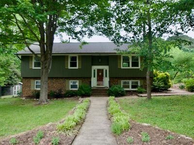 1201 Sturdivant Dr, Cary, NC, 27511