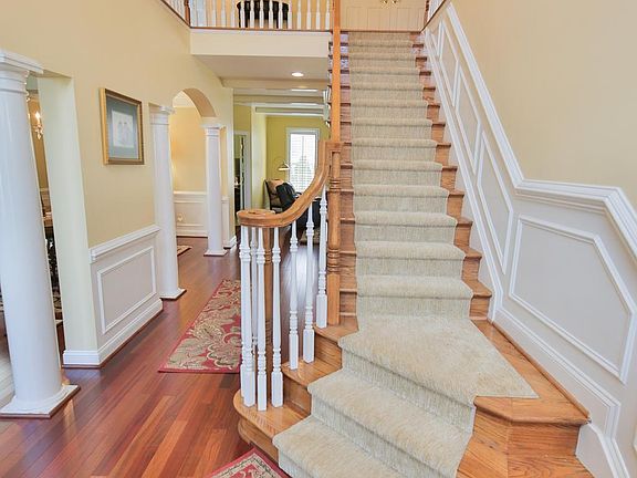 4th image of 6034 Ashby Heights Cir