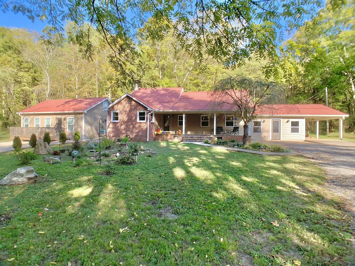 3979 Lem Davis Rd — Photo 1