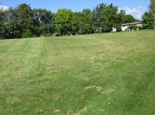 1007 Autumn Ct, Davis, IL 61019