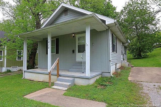 1st image of 1012 NW End Blvd