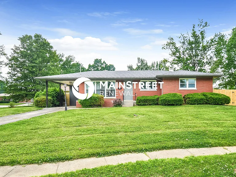 2 Addison Ct — Photo 1