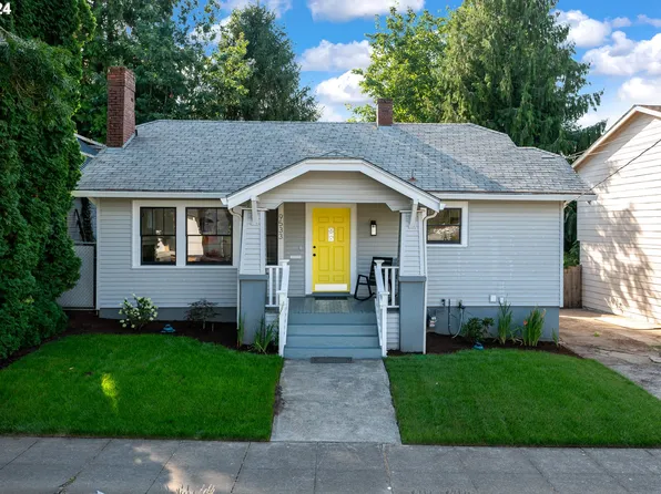9533 N Burr Ave, Portland, OR 97203