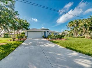 2114 SW 50th Ln, Cape Coral, FL 33914
