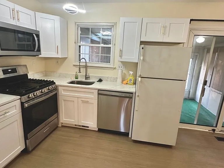 57 King Richard Ct — Photo 9