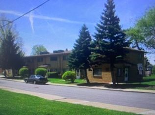 24390 Lake Shore Blvd APT A, Euclid, OH 44123