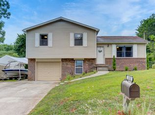 2420 Chukar Rd, Knoxville, TN 37923