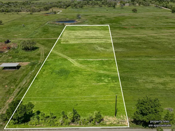 2596 Lamkin Rd, Mineral Wells, TX 76067