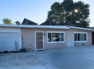 19300 Ambassador Ave, Corona, CA 92881