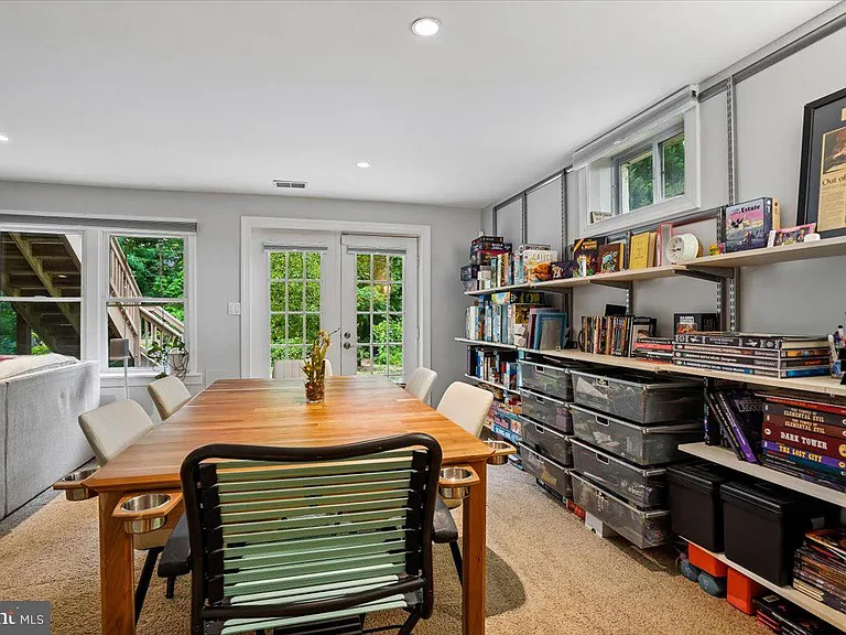 676 Old Hunt Way — Photo 45