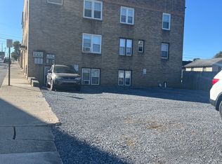704 Poplar St APT 101, Roaring Spring, PA 16673
