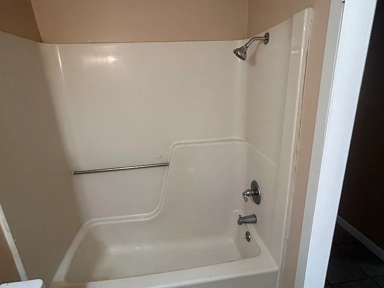 5401 Laccasine Dr #A — Photo 11