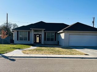 1404 S 25th St, Artesia, NM 88210