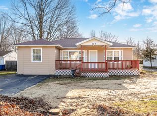 420 Kinney Rd, Decatur, MI 49045