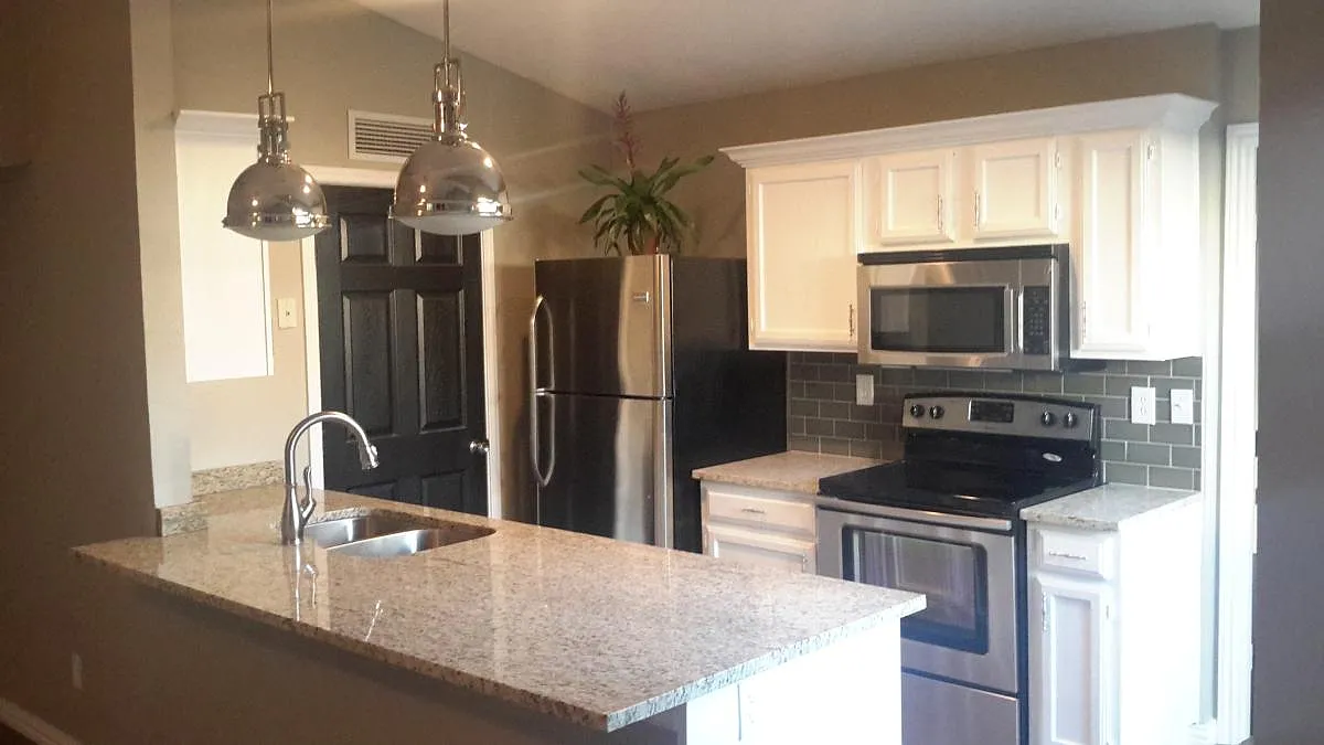 6010 Mcafee Drive — Photo 2