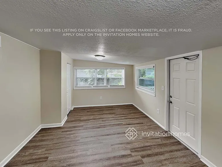 1317 S Mellonville Ave — Photo 6