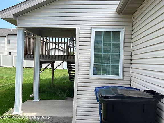 2nd image of 2638 Dakota Blvd
