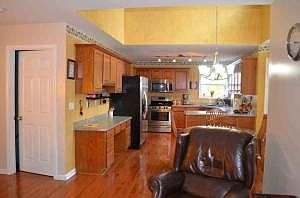 3rd image of 169 Farr Ln