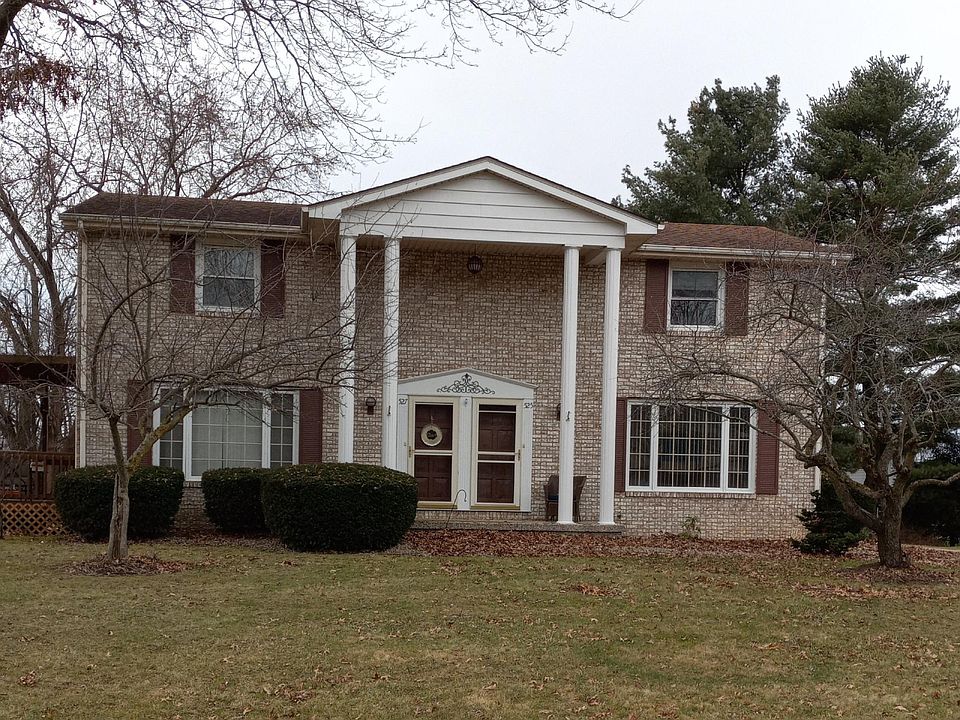 1st image of 525 S Marion Ave