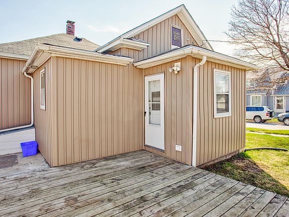 5th image of 2132 Avenue B