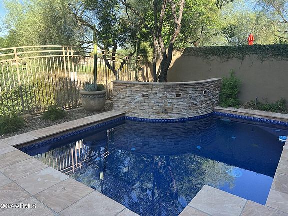 Private pool!