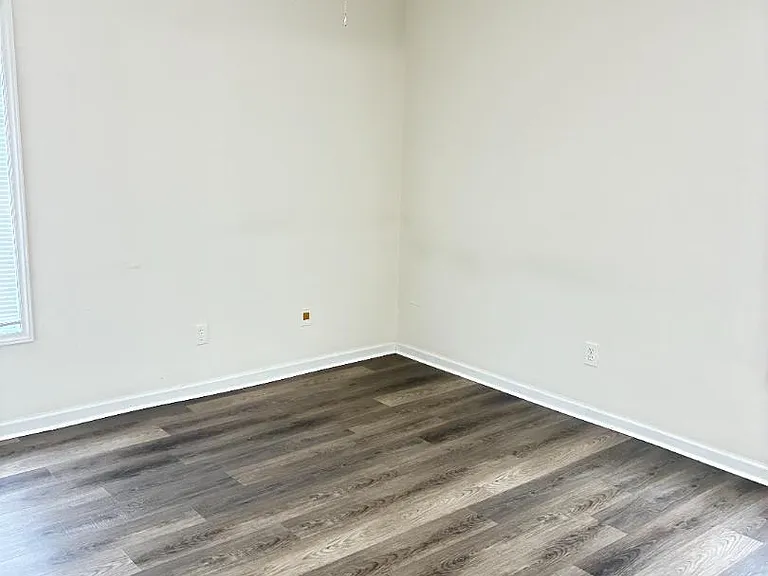 Unit Photo
