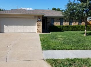8008 Kerr Pl, Amarillo, TX 79121
