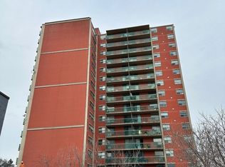 5949 Yonge St #802, Toronto, ON M2M 3V8