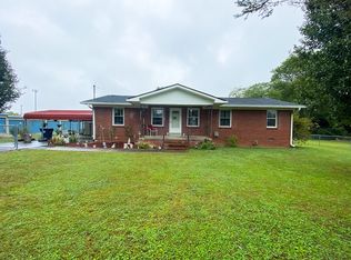 236 Green Acres Dr, Smithville, TN 37166