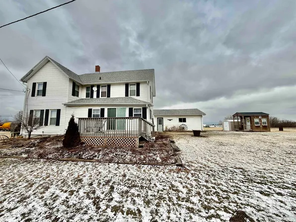 1925 S Simmons Rd, Stockton, IL 61085