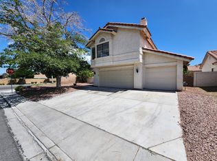 6703 Dominion Ct, Spring Valley, NV 89103