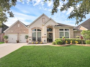5215 Belvedere Dr, Rosenberg, TX 77471