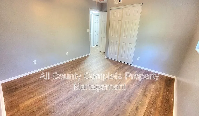 3319 Hunt St — Photo 14