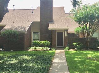 16630 Holly Trail Dr, Houston, TX 77058