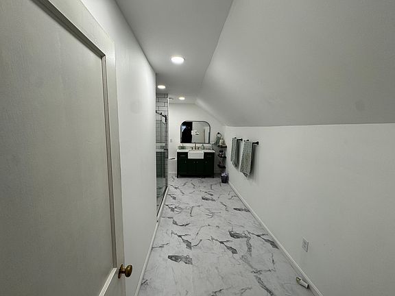 3rd image of 4607 Alabama Ave