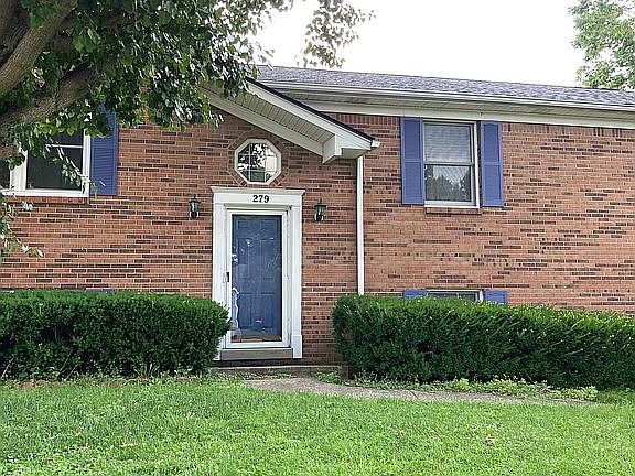 3rd image of 279 Saratoga Cir