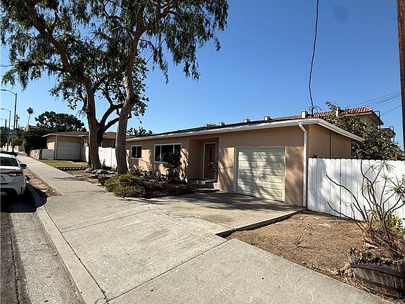 2nd image of 1705 252nd St