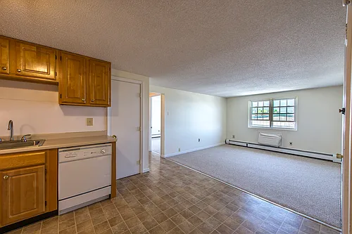 38 Highland St Photo 1
