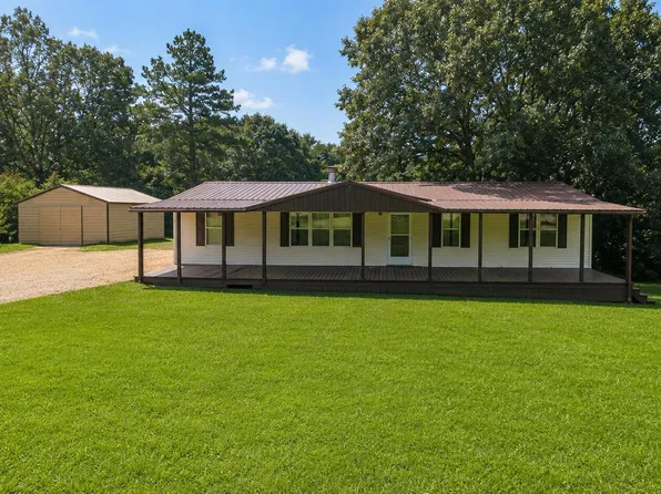 1270 Christian Chapel Rd, Cedar Grove, TN 38321