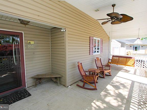 3rd image of 84 Bald Cypress Ln