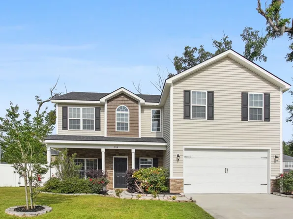 914 Jena Ct, Hinesville, GA 31313