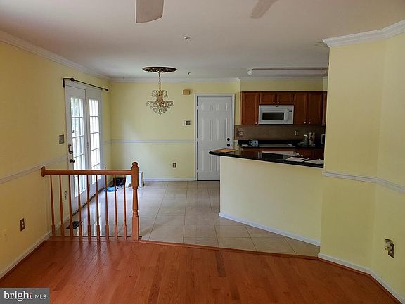 3rd image of 6814 Springshire Way