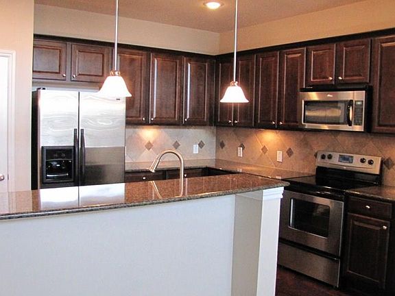 4th image of 950 Henderson St APT 1308