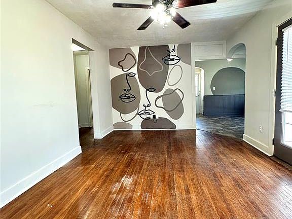 5th image of 511 Madison Ave