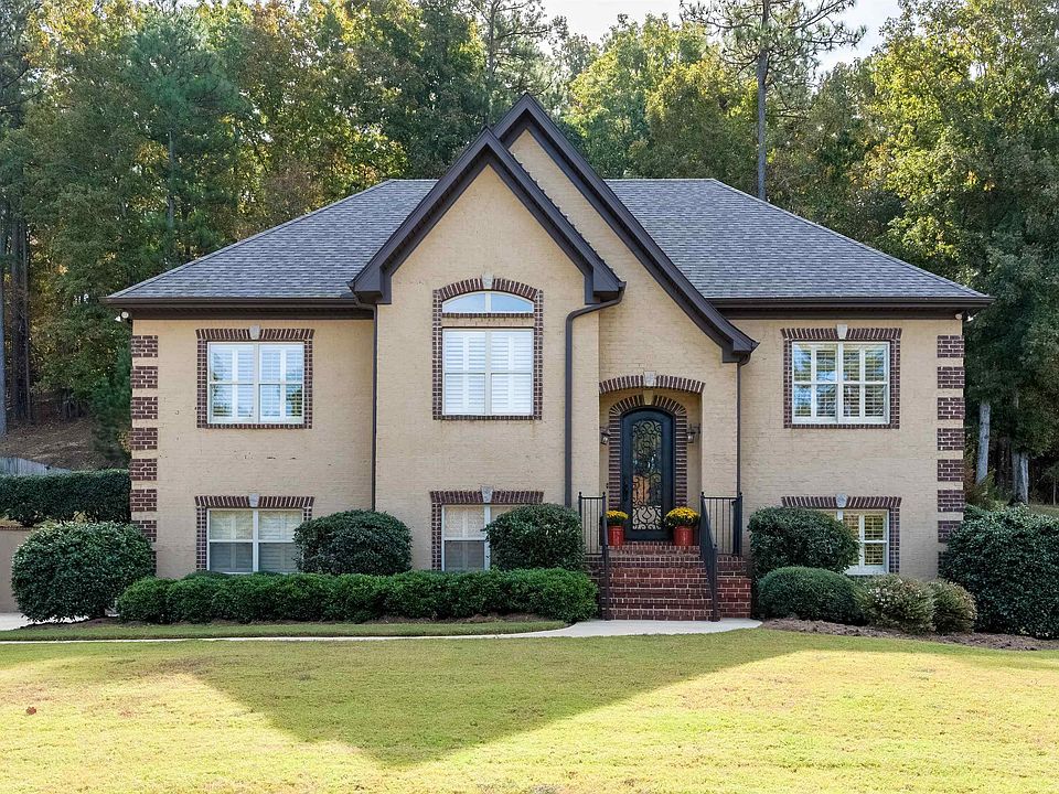 1st image of 145 Oaklyn Hills Dr