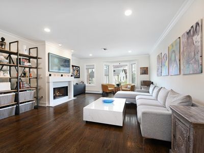 1538 River Rd APT 4, Edgewater, NJ, 07020