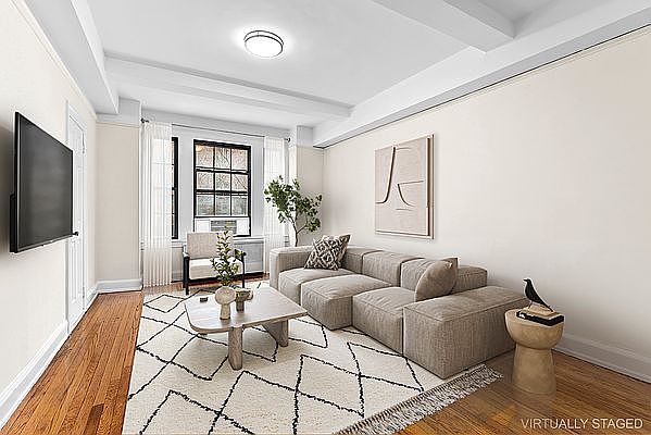 1st image of 175 W 76th St APT 2G