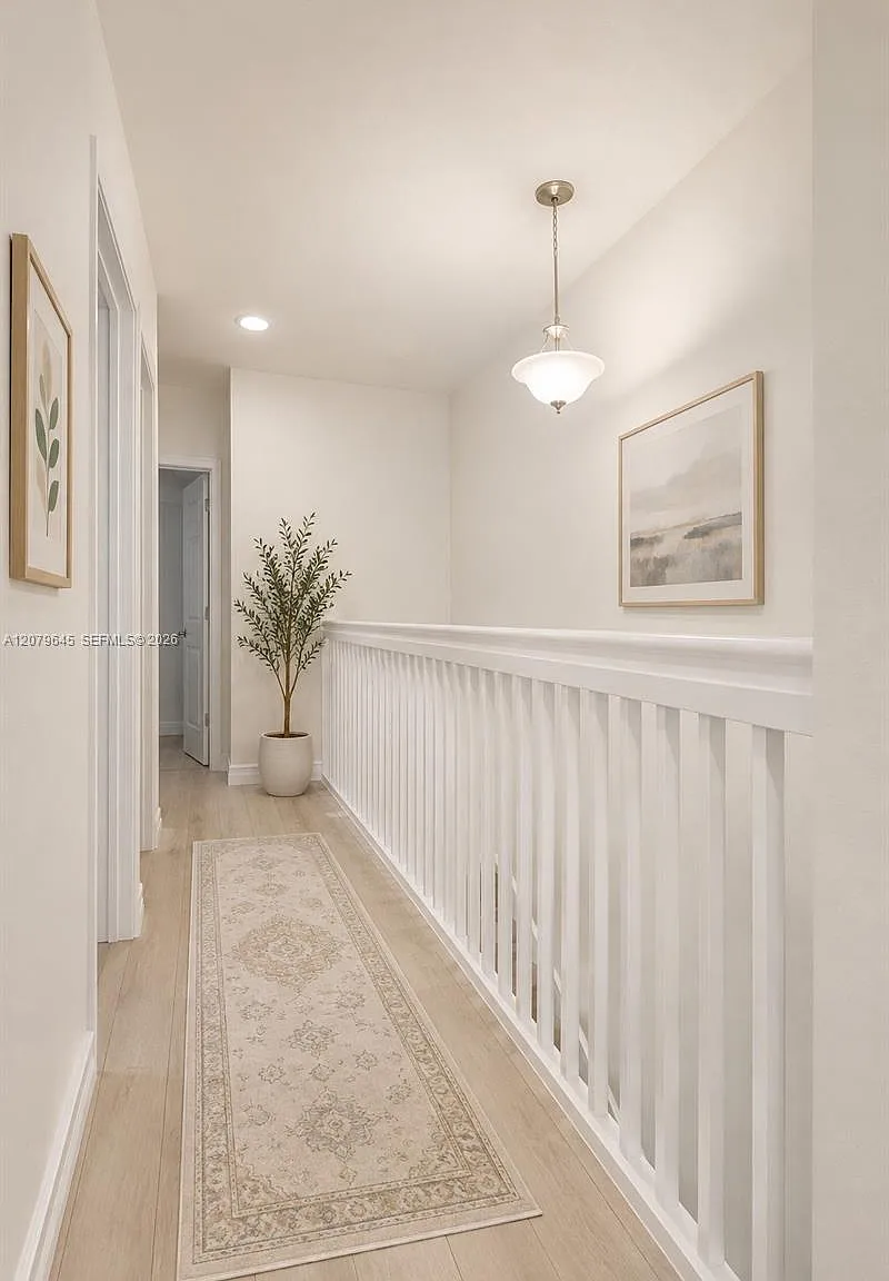 3 bed, 2.5 bath, 1506 sqft, $3,500 — Photo 3