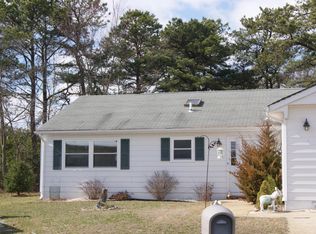 72 Doral Ct, Toms River, NJ 08757