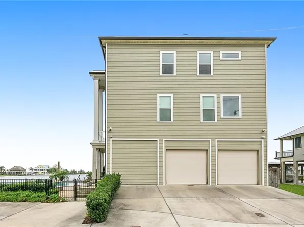 115 Skimmer Ln, Port Sulphur, LA 70083